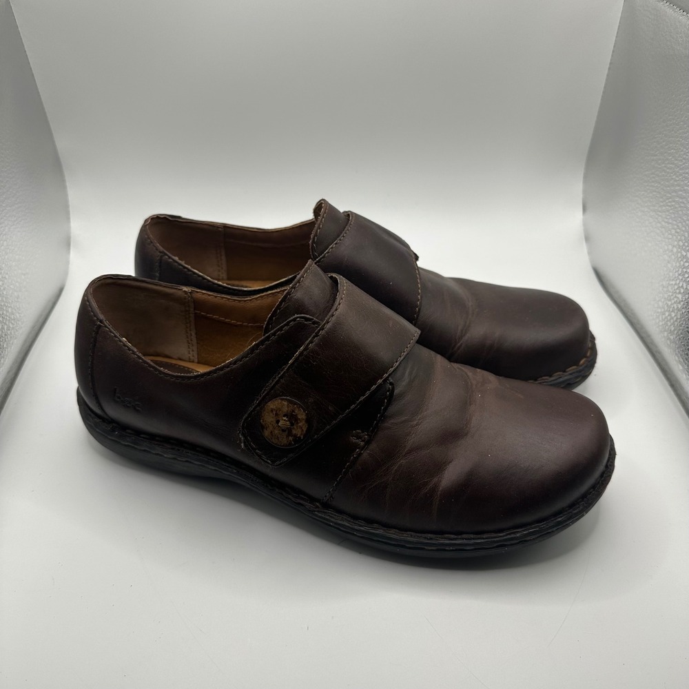 b.o.c. Born Concept Womens 9M Brown Leather Slip On Loafers Button Strap C40023